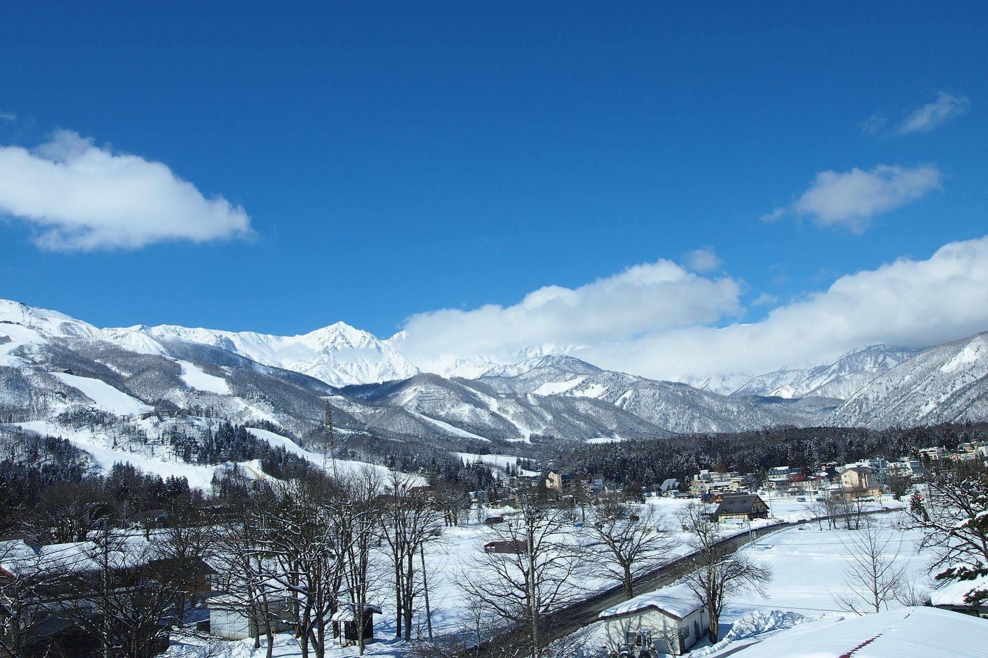 Отель Mountside Jodel Хакуба-Мура Экстерьер фото